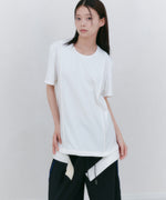 ベルトディテールTシャツ
