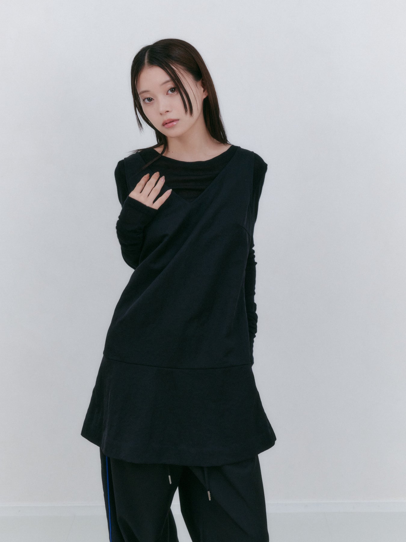 シースルーロングスリーブTシャツ