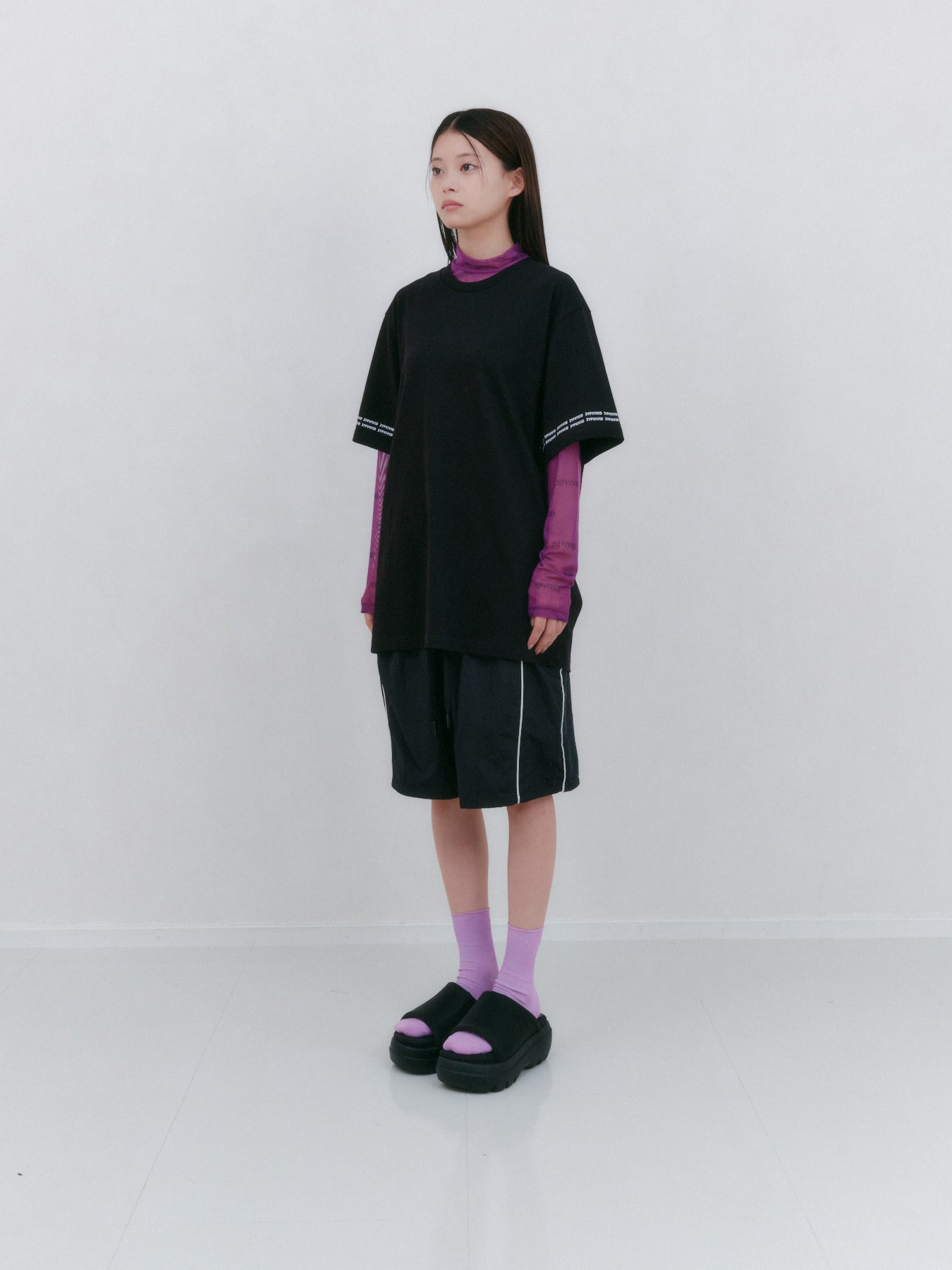 VIVIDロゴTシャツ