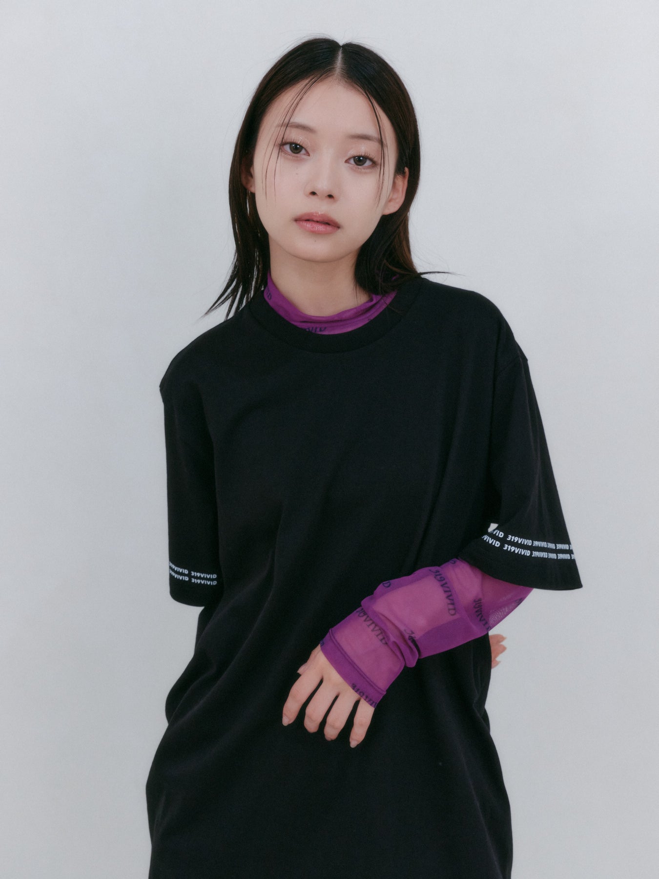 VIVIDロゴTシャツ