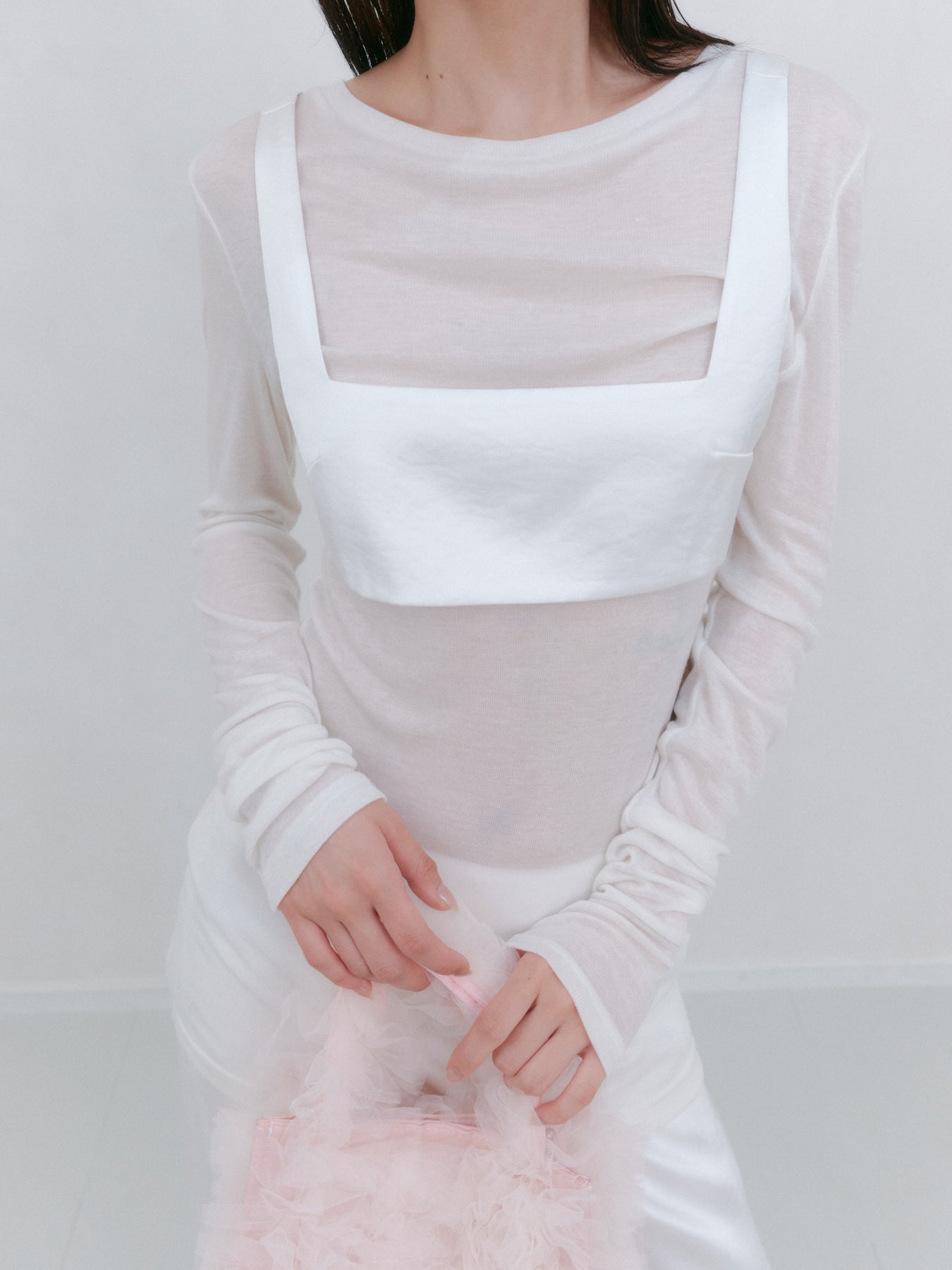 シースルーロングスリーブTシャツ