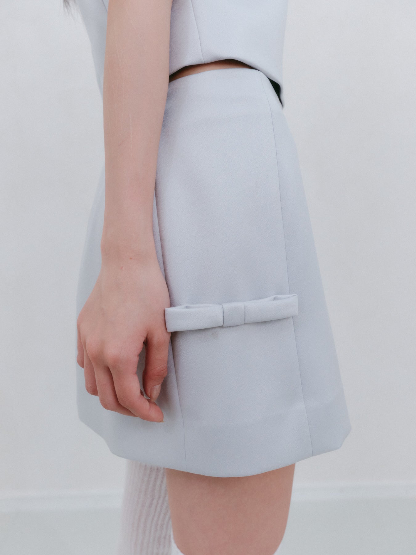 リボンデティールサテンミニスカート