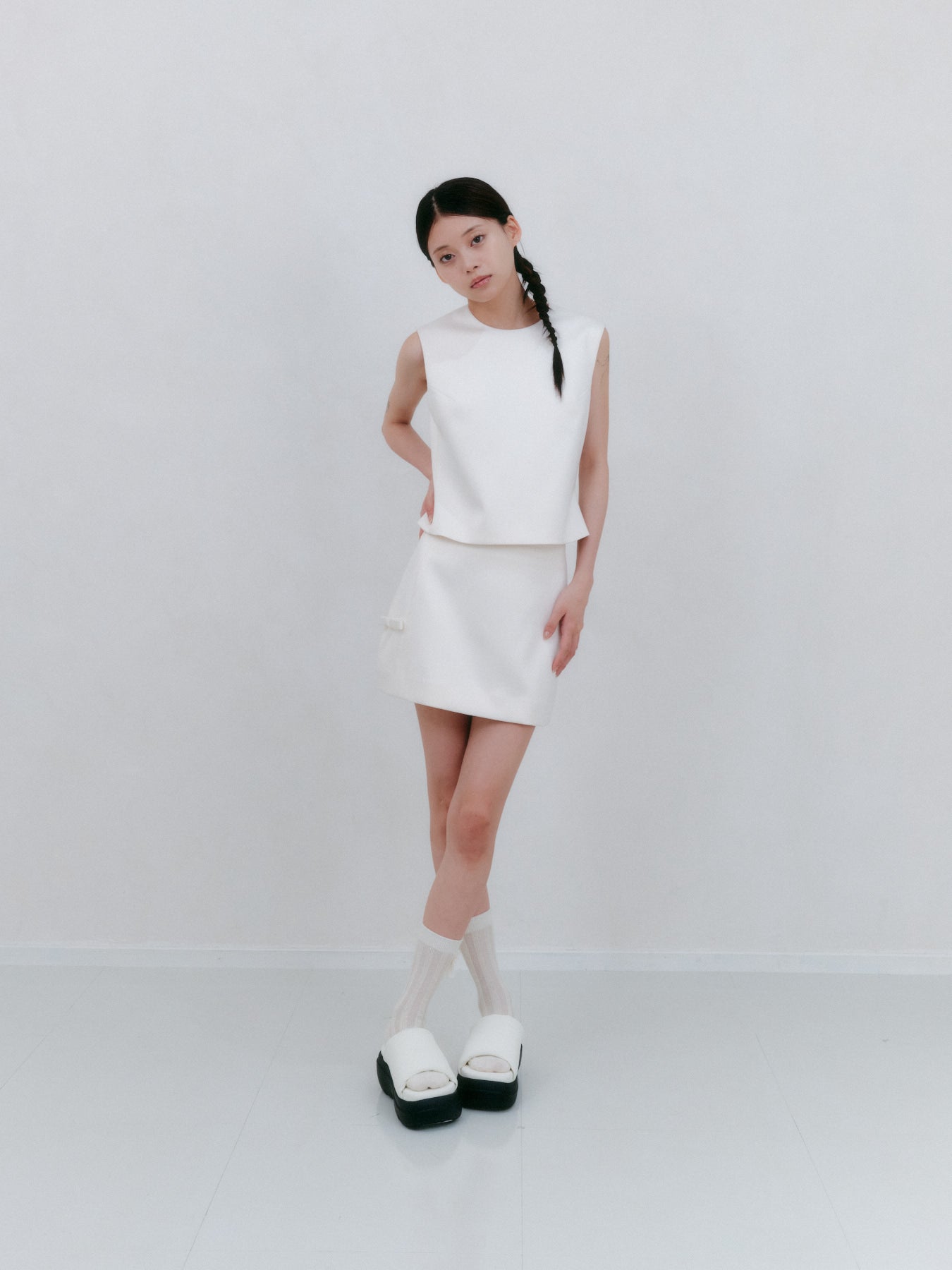 リボンデティールサテンミニスカート