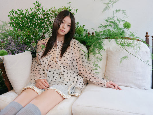 シースルーリボンスリーブレス