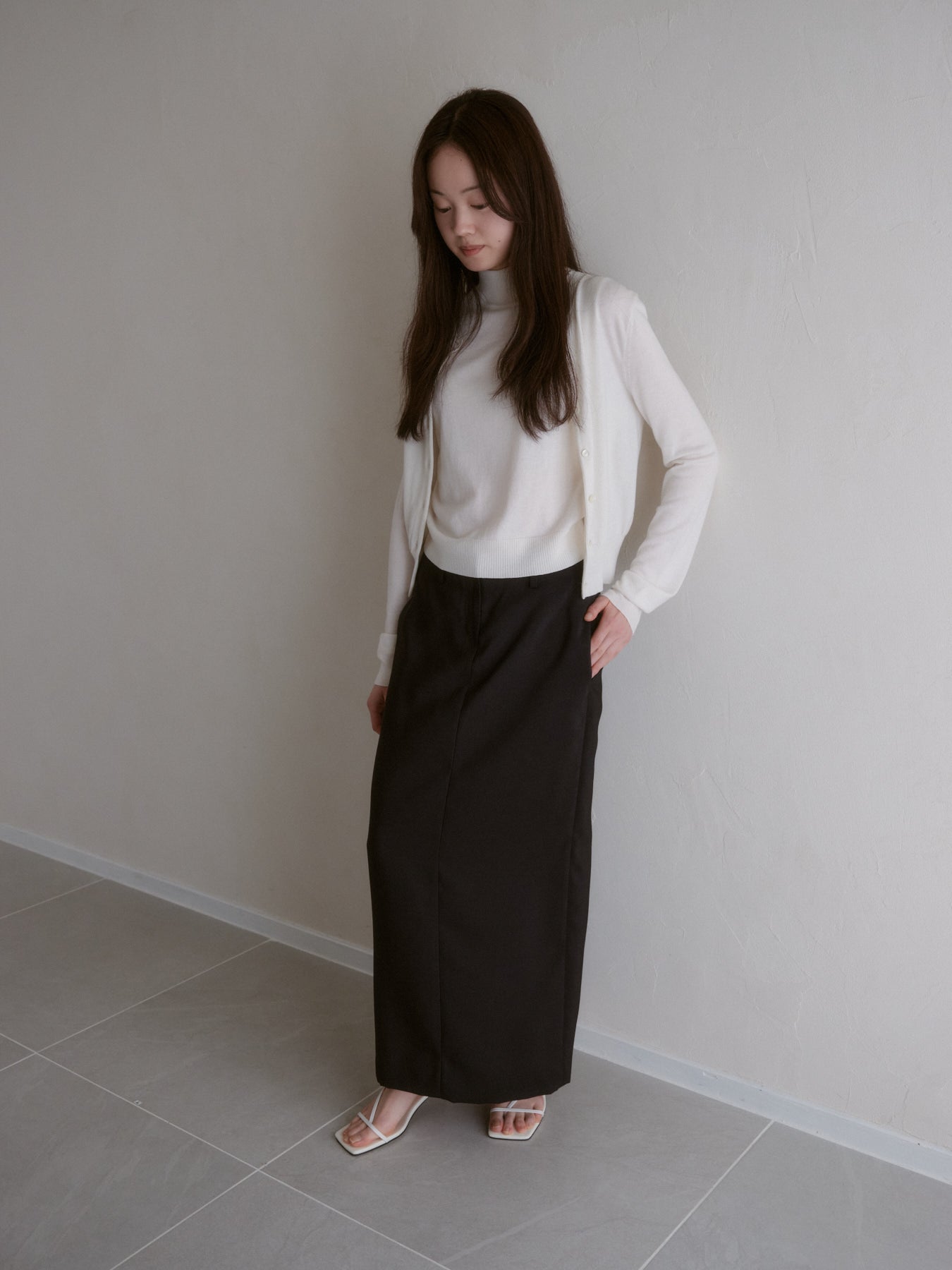 ローライズペンシルスカート