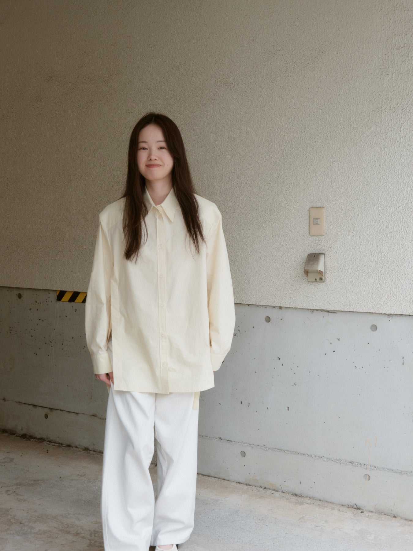 Dリングスリットシャツ