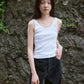Ｕネックコットンノースリーブトップ