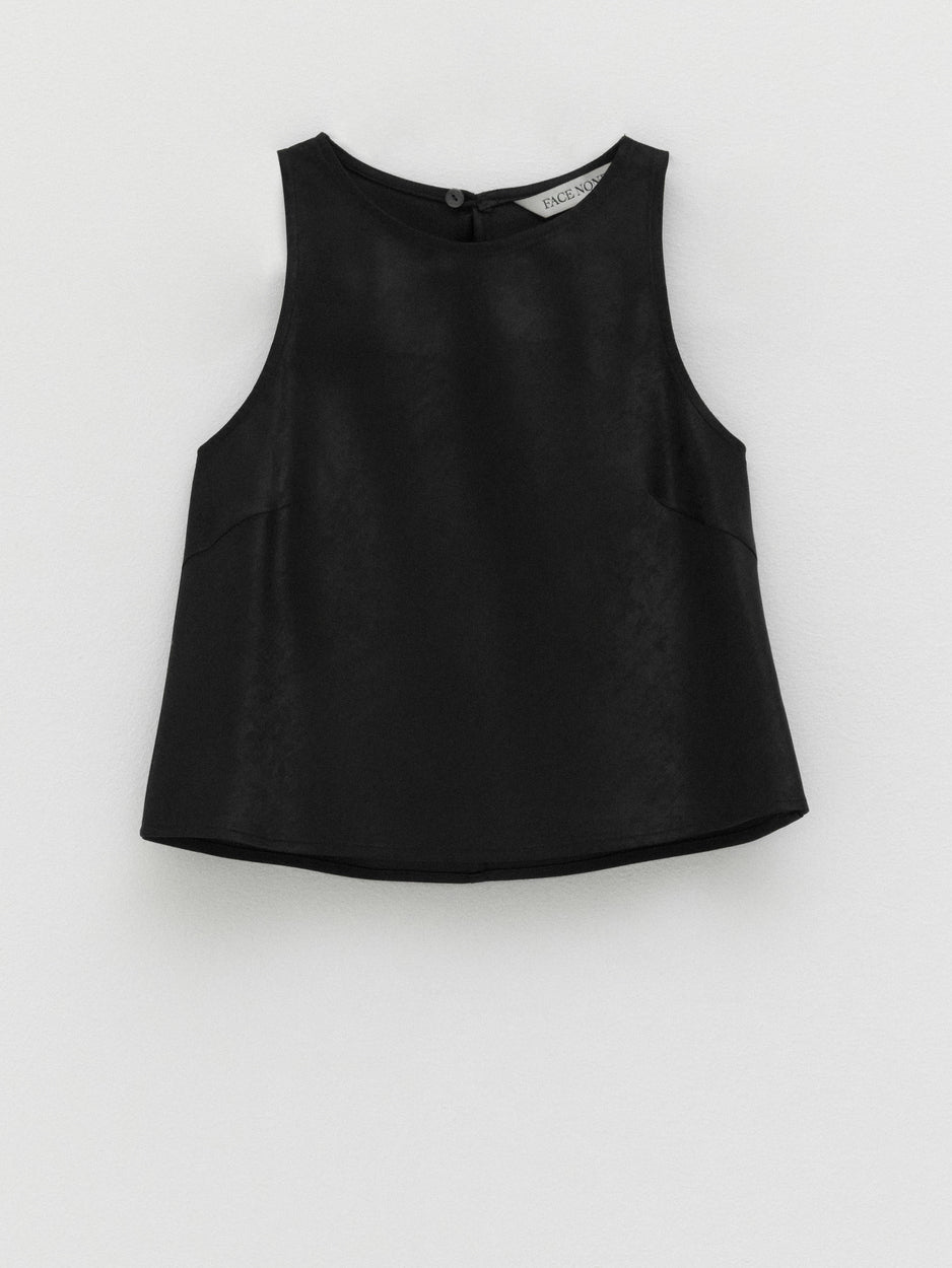 サテンリングディテールクロップドトップ