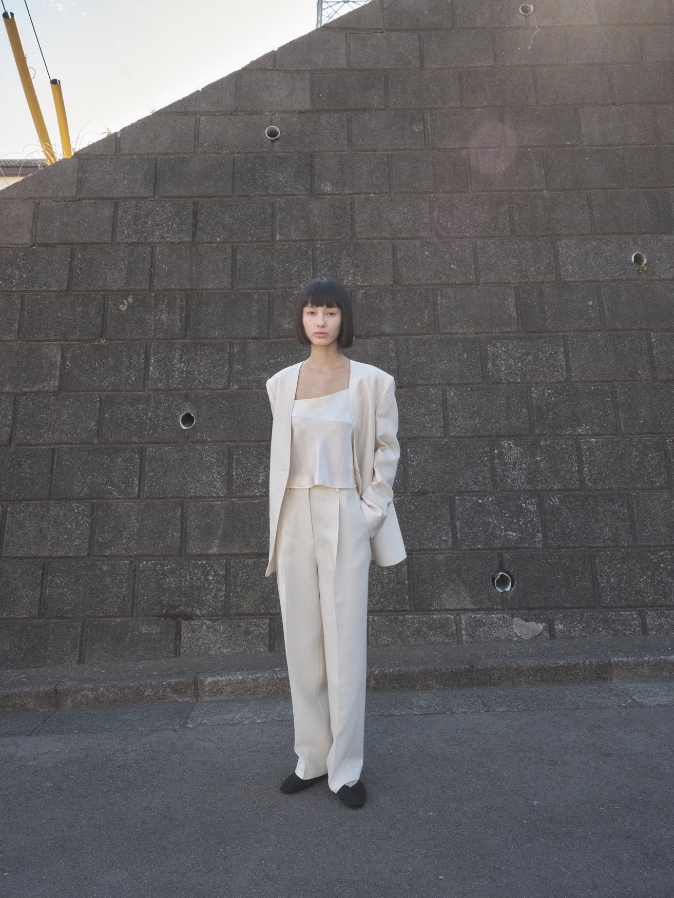 ウールシルクパンツ