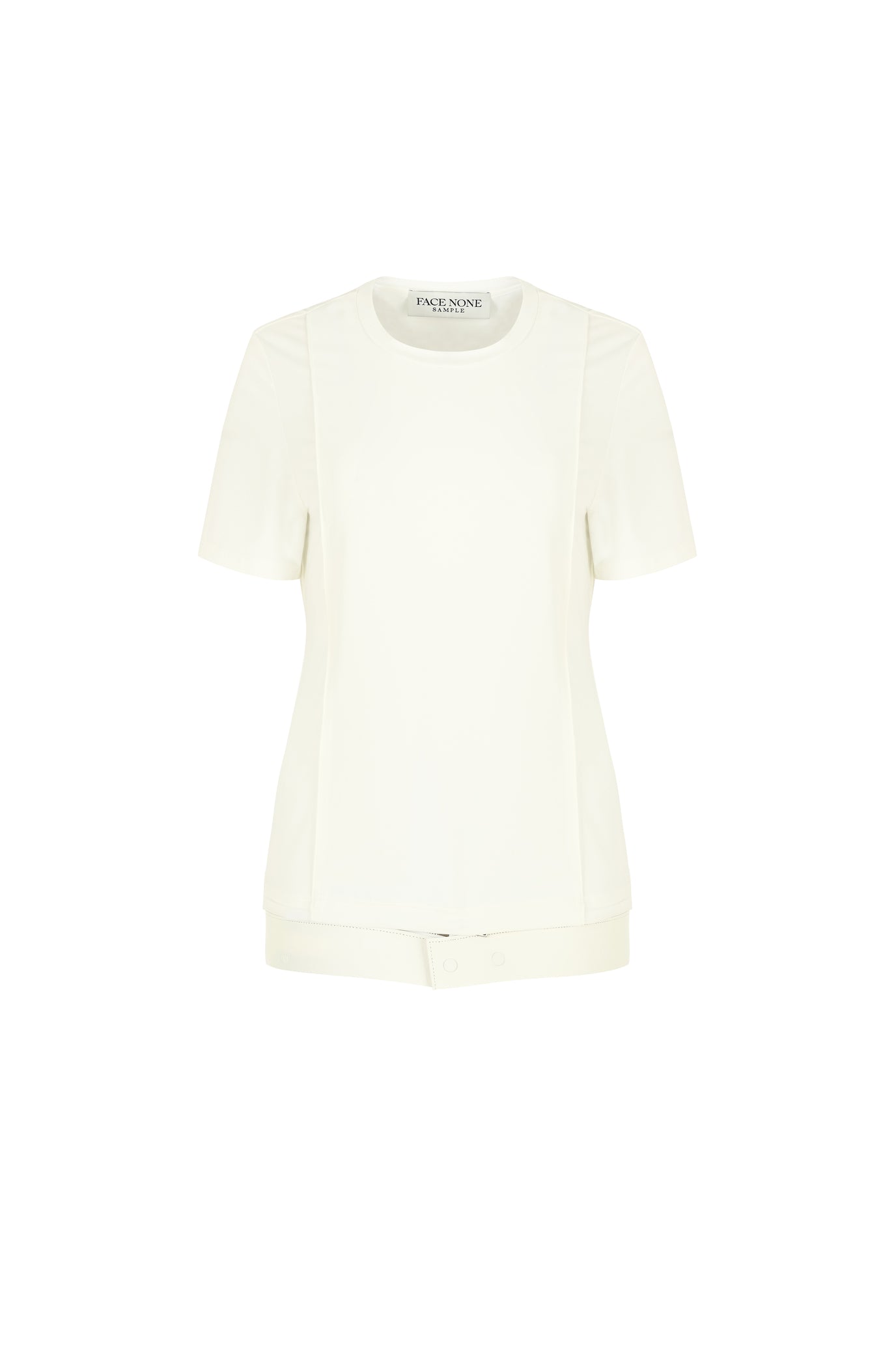 ベルトディテールTシャツ