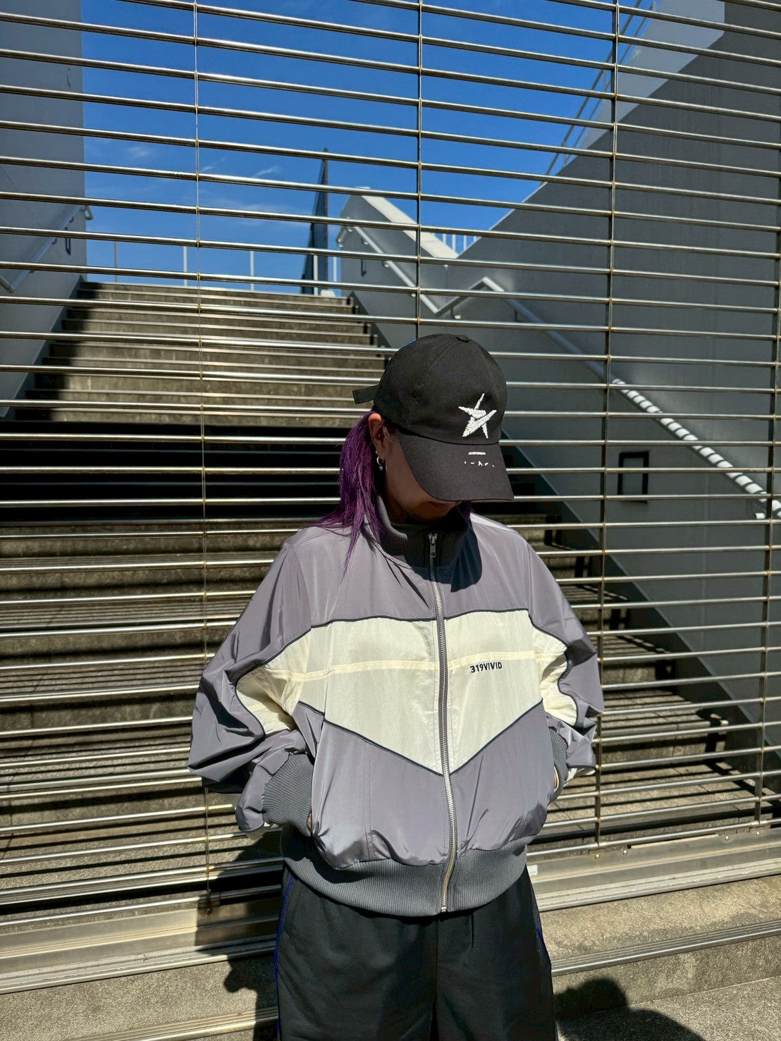 ナイロンジャンパー